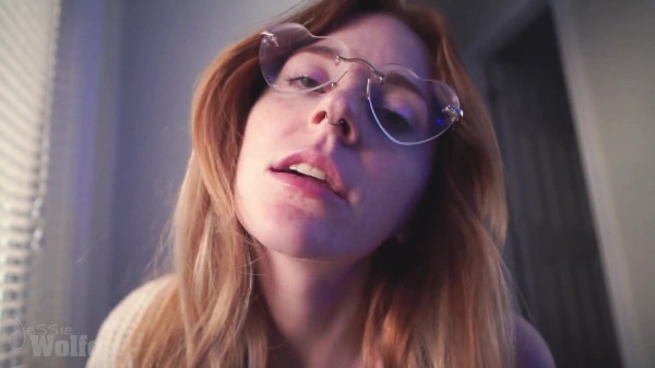 Jessie Wolfe - Redhead Stoner Girlfriend gives you JOI while Smoking Sweet Dominatrix [HD, 1080p]