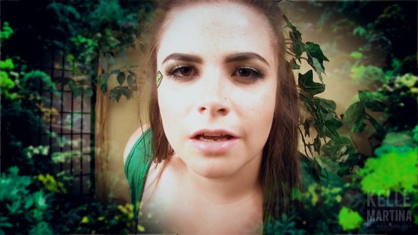 Miss Kelle Martina - Poison Ivy's Prisoner [FHD, 1080p]