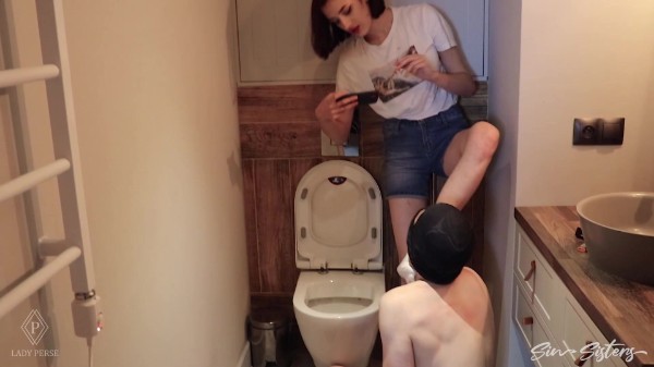 Lady Perse - Toilet Humiliation