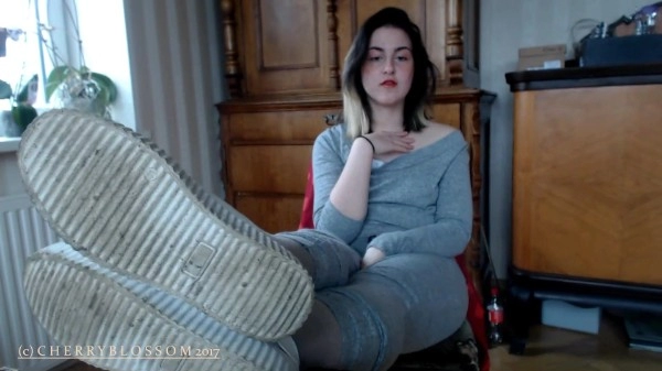 MisstressLiliya - Dirty Shoes Foradirty Shoe Whore