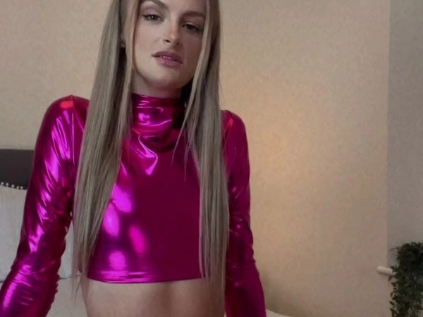 Goddess Leona - 2024-03-31 Doing 30$ 1 minute customs today only DM me if you'd like one