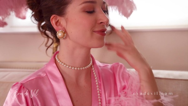 Eva de Vil - Panty Shopping ASMR