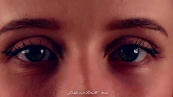 Leda von Thrill Pack - Leda von Thrill Magnetic Eyes Mesmerize Love Addiction Eye Fixation