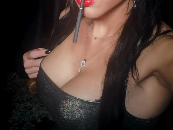 Young Goddess Kim - Crave it Worship, smoke slave!