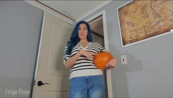 Freya Reign - Pumpkin Fucking Punishment by Step-Mommy