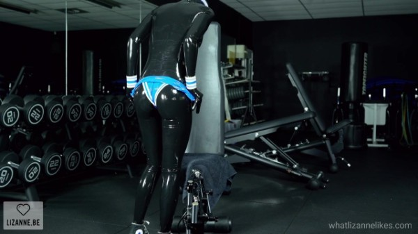 Lizanne - 00251 - Workout pleasures