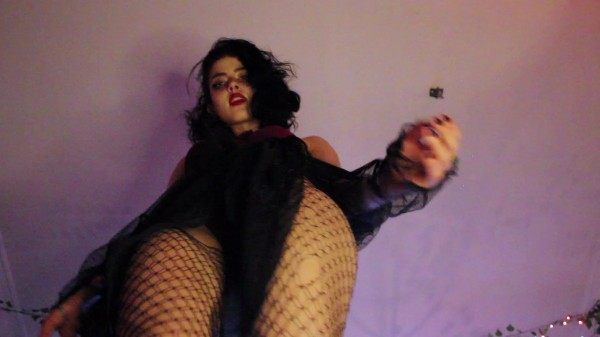 EnchantrixV - Destined to a life of serving my feet