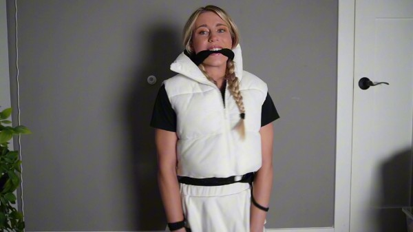keeks 3005 - BDSM - Vest Bondage Part Two