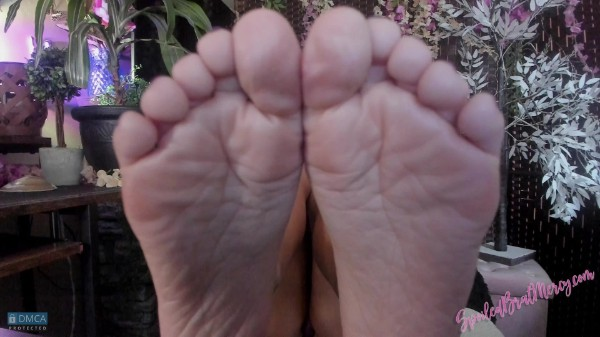 Petite Mercy - Foot Slave Worship