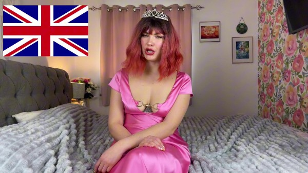 Yourhikerbabe - Americans Bow Down To Your British Queen
