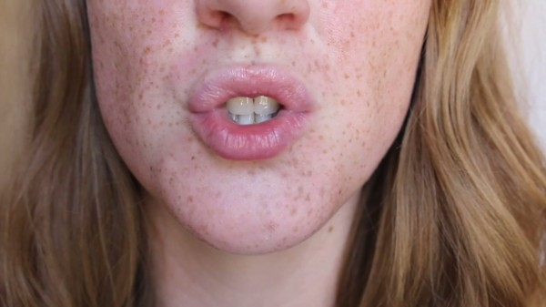 LittleRedheadLisa - Lips Close Up 2