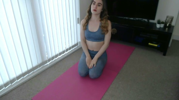 Lola Rae UK - Yoga instructor handjob