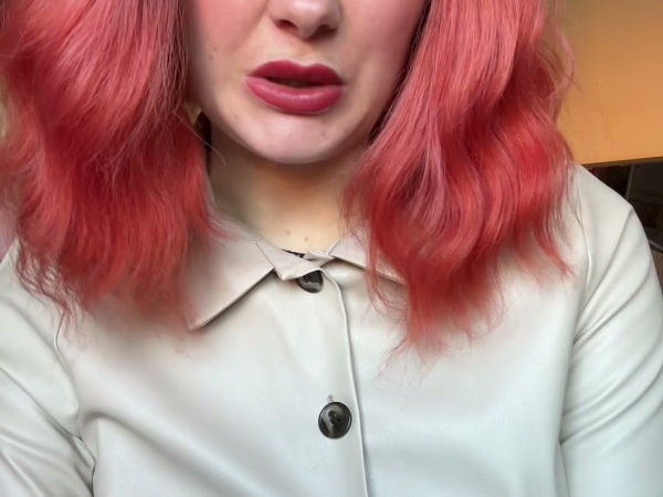 Yourhikerbabe - Public Humiliating BNWO Encounter for ABDL