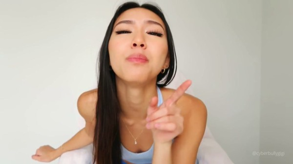 Cyberbully Gigi - Pixel Pumper
